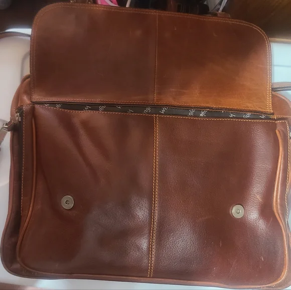Vintage Wrangler Two-tone Leather Laptop Bag Briefcase Tooled Silver Buckles - Picture 2 of 8